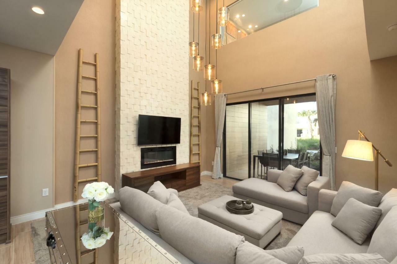 4 Bedroom Deluxe Mobility Accessible Villa BBQ Grill,912871570:JPEG